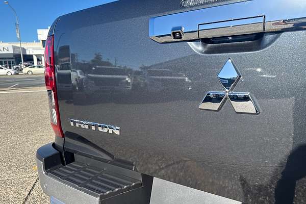 2025 Mitsubishi Triton GLS MV 4X4