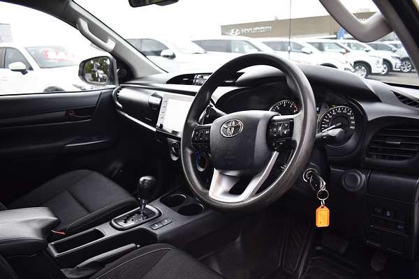 2021 Toyota Hilux SR GUN126R 4X4