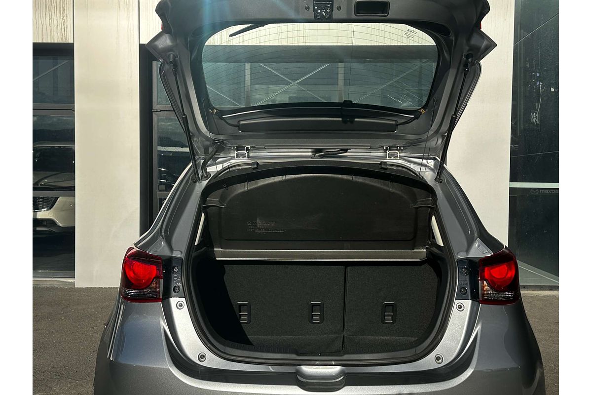 2025 Mazda 2 G15 Evolve DJ Series