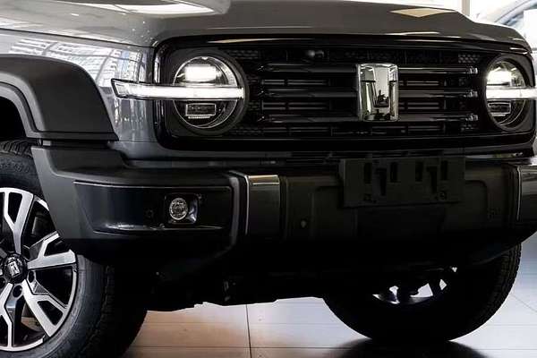 2025 GWM Tank 300 Ultra Hybrid P01