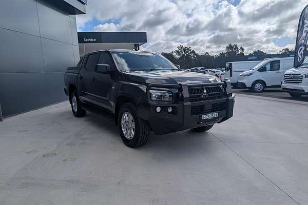 2024 Mitsubishi Triton GLX+ MV 4X4