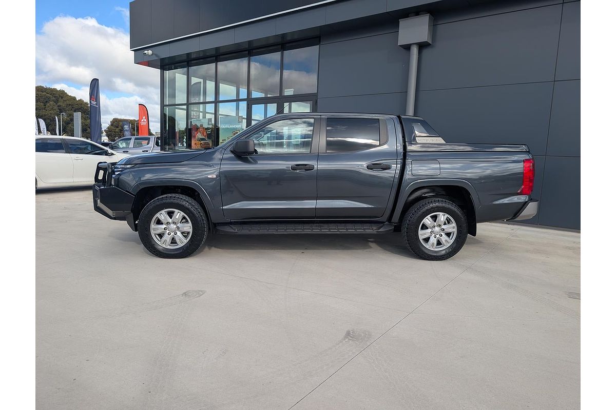 2024 Mitsubishi Triton GLX+ MV 4X4