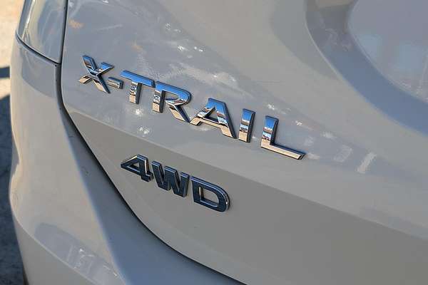 2015 Nissan X-TRAIL ST-L T32