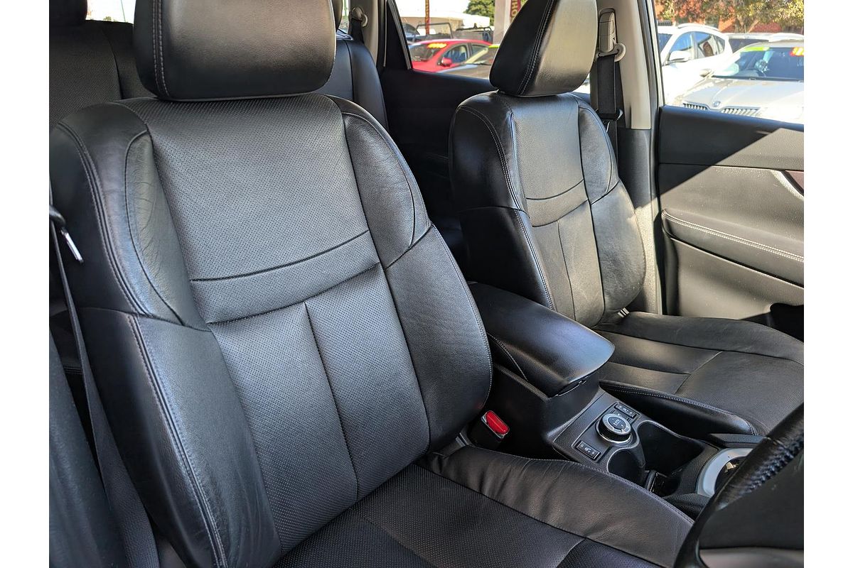 2015 Nissan X-TRAIL ST-L T32