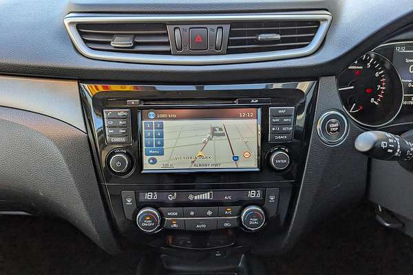 2015 Nissan X-TRAIL ST-L T32