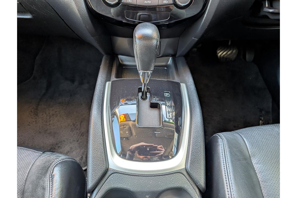 2015 Nissan X-TRAIL ST-L T32