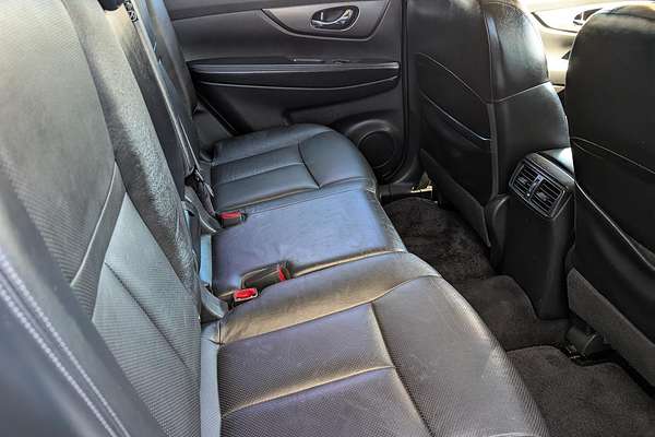 2015 Nissan X-TRAIL ST-L T32