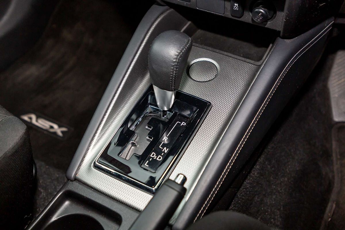 2019 Mitsubishi ASX ES XD