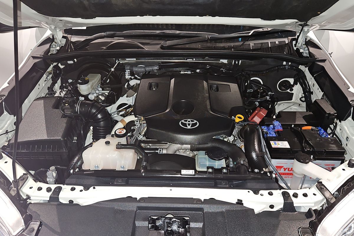 2021 Toyota Hilux SR GUN126R 4X4
