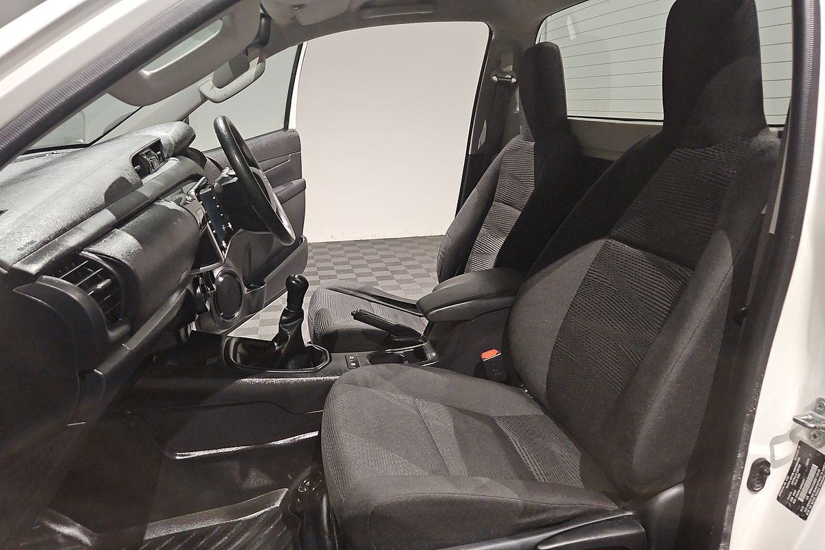 2021 Toyota Hilux SR GUN126R 4X4
