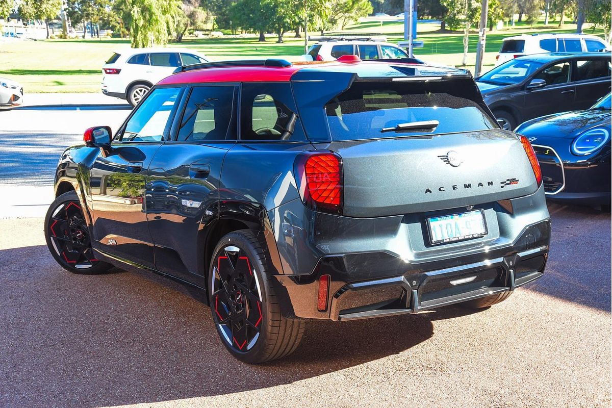 2025 MINI Aceman JCW E Favoured J05