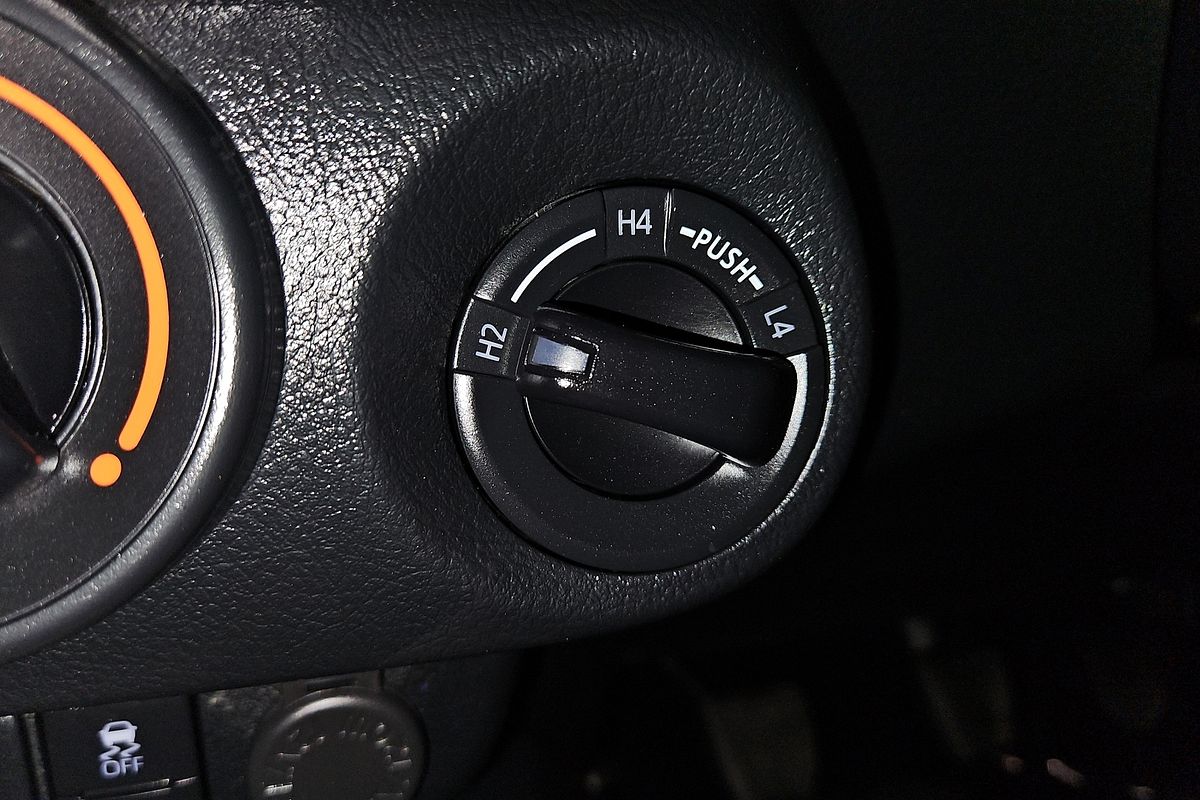 2021 Toyota Hilux SR GUN126R 4X4