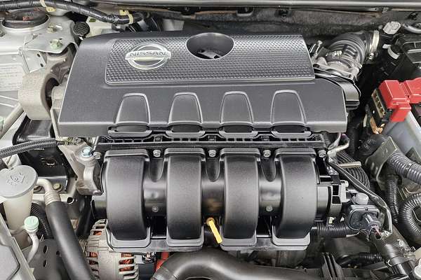 2014 Nissan Pulsar ST B17