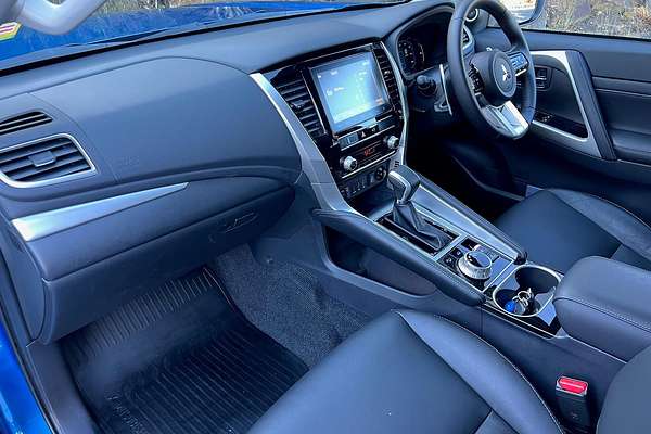 2024 Mitsubishi Pajero Sport Exceed QG