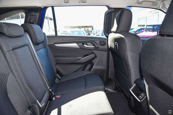 2025 Isuzu MU-X LS-M