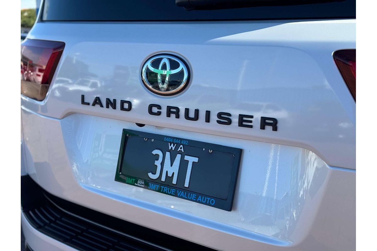 2025 Toyota Landcruiser GR Sport FJA300R