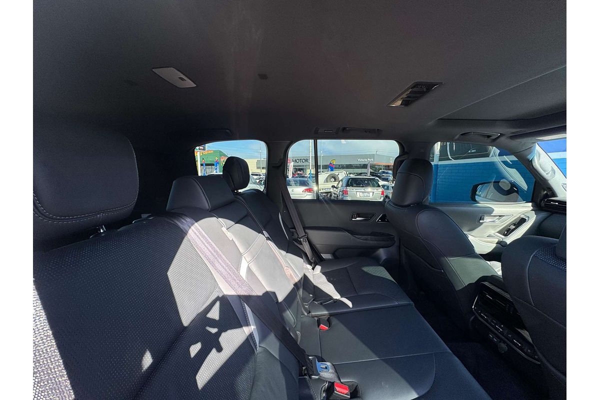 2025 Toyota Landcruiser GR Sport FJA300R