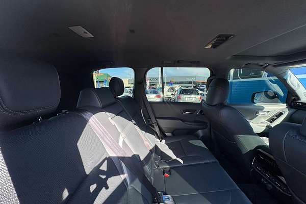 2025 Toyota Landcruiser GR Sport FJA300R