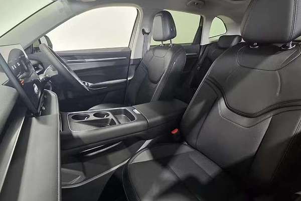 2025 GWM Haval H6 Ultra Hybrid B01