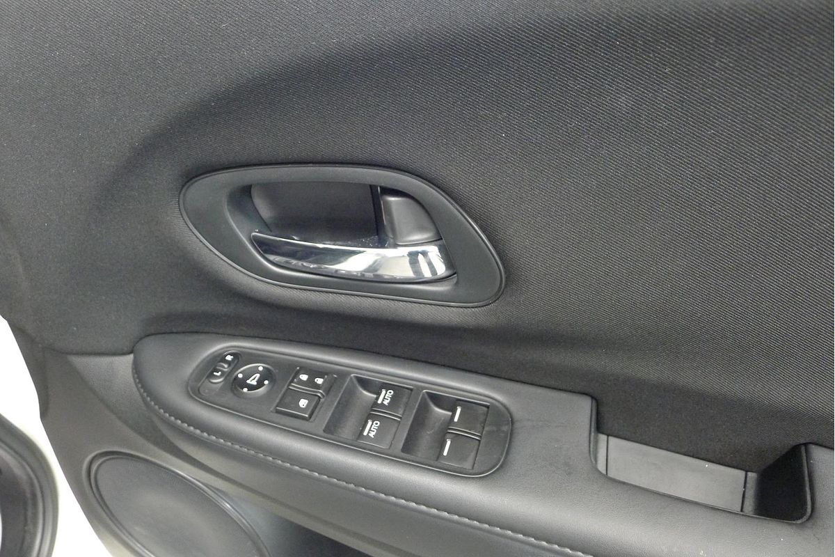 2016 Honda HR-V VTi