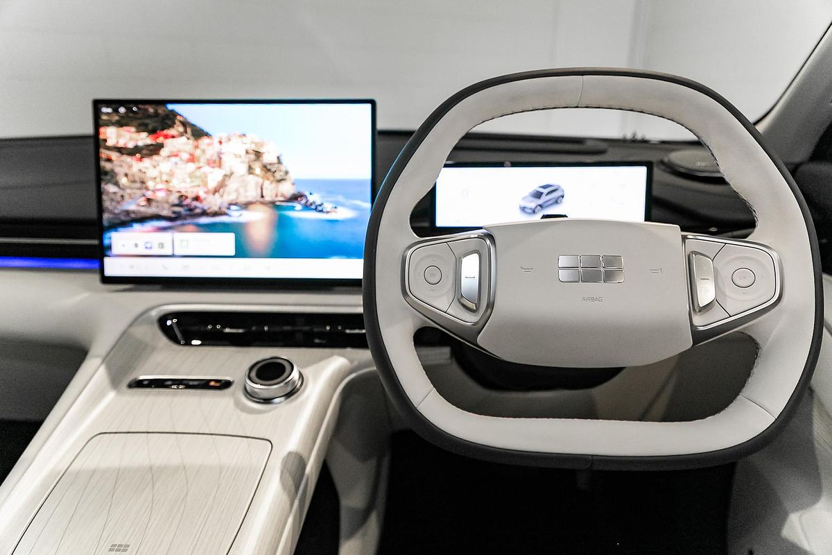 2025 Geely EX5 Inspire E245