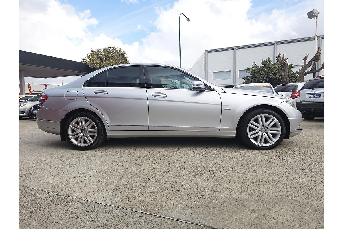 2009 Mercedes-Benz C-Class C200 Kompressor Classic W204