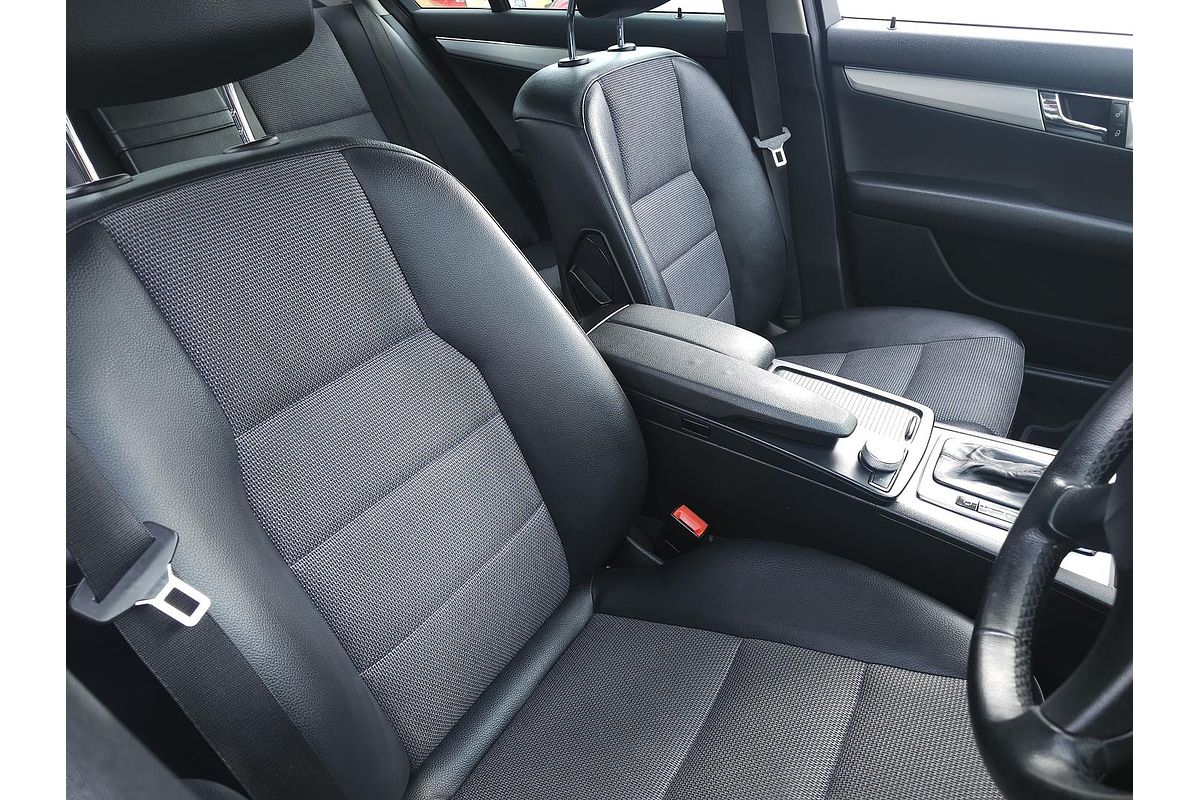 2009 Mercedes-Benz C-Class C200 Kompressor Classic W204