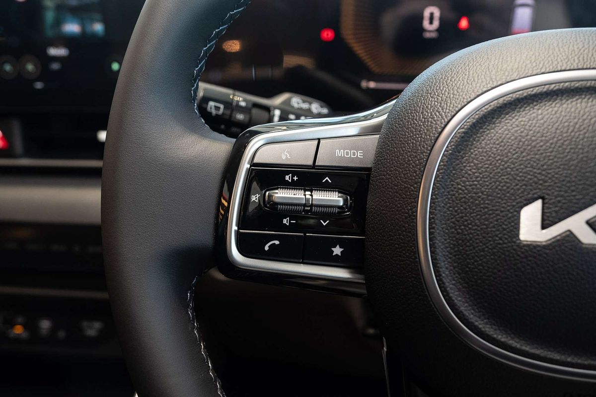2025 Kia Carnival Sport KA4 PE