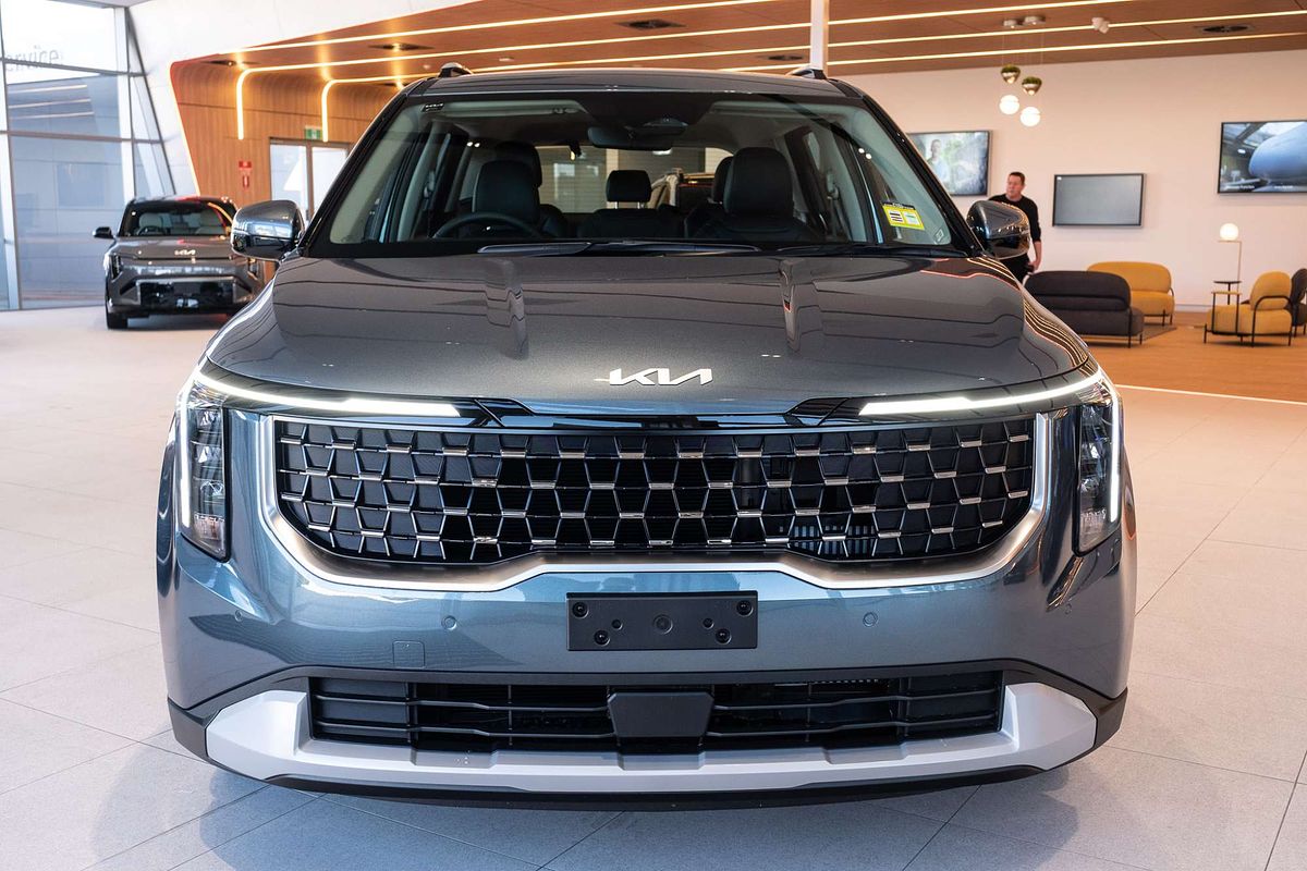 2025 Kia Carnival Sport KA4 PE