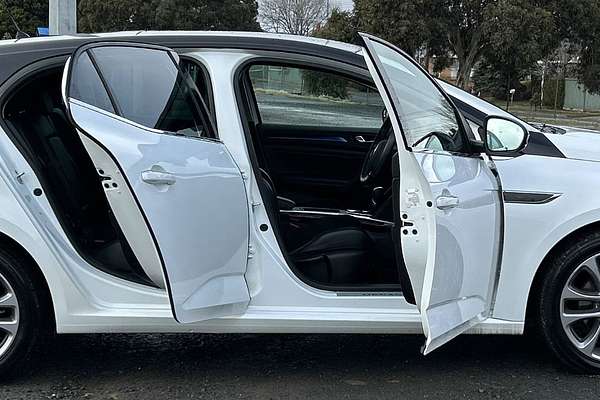 2017 Renault Megane GT-Line BFB