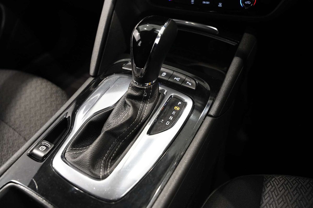 2020 Holden Commodore LT ZB