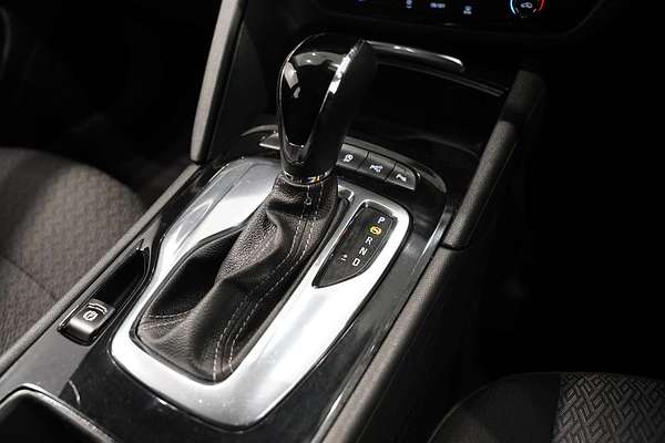2020 Holden Commodore LT ZB
