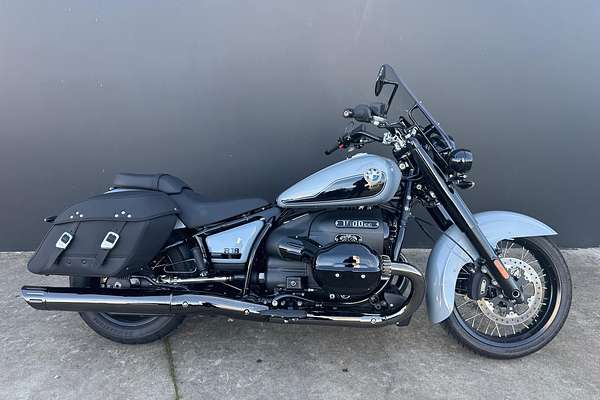 2025 BMW R 18 Classic Blacked Out R 18
