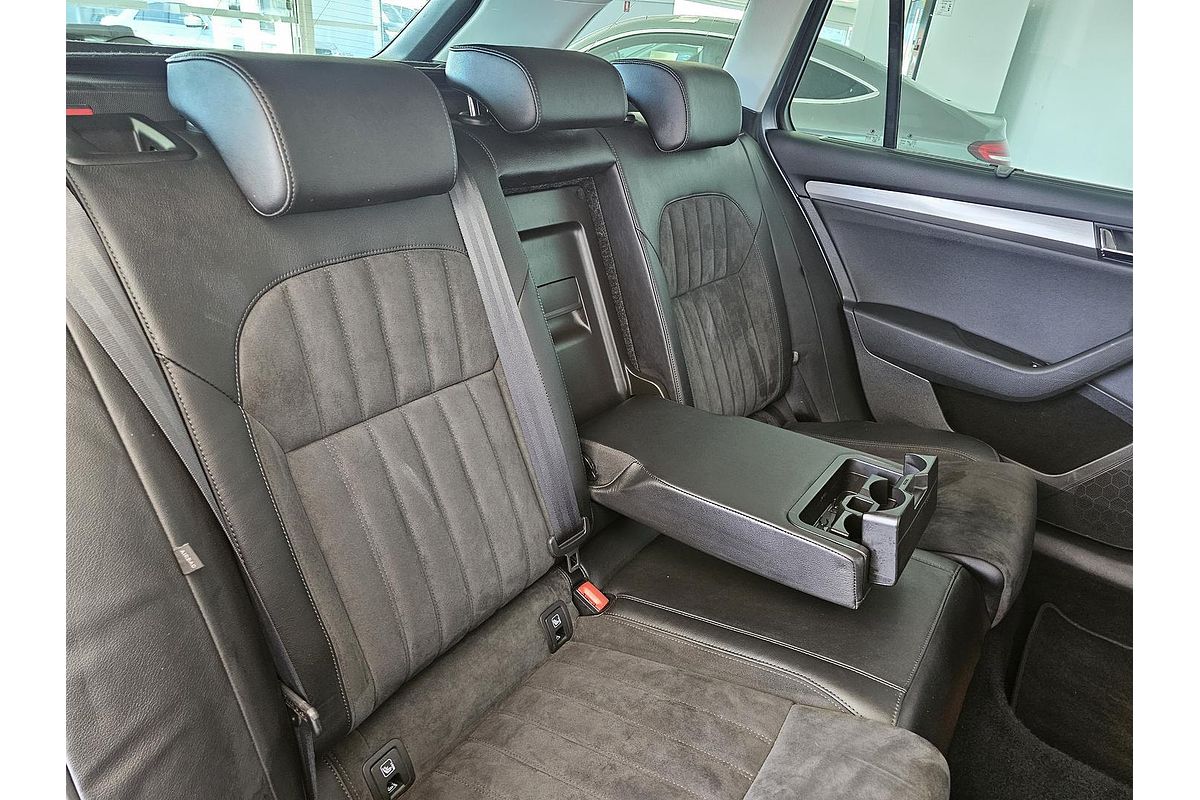 2019 SKODA Superb 162TSI NP