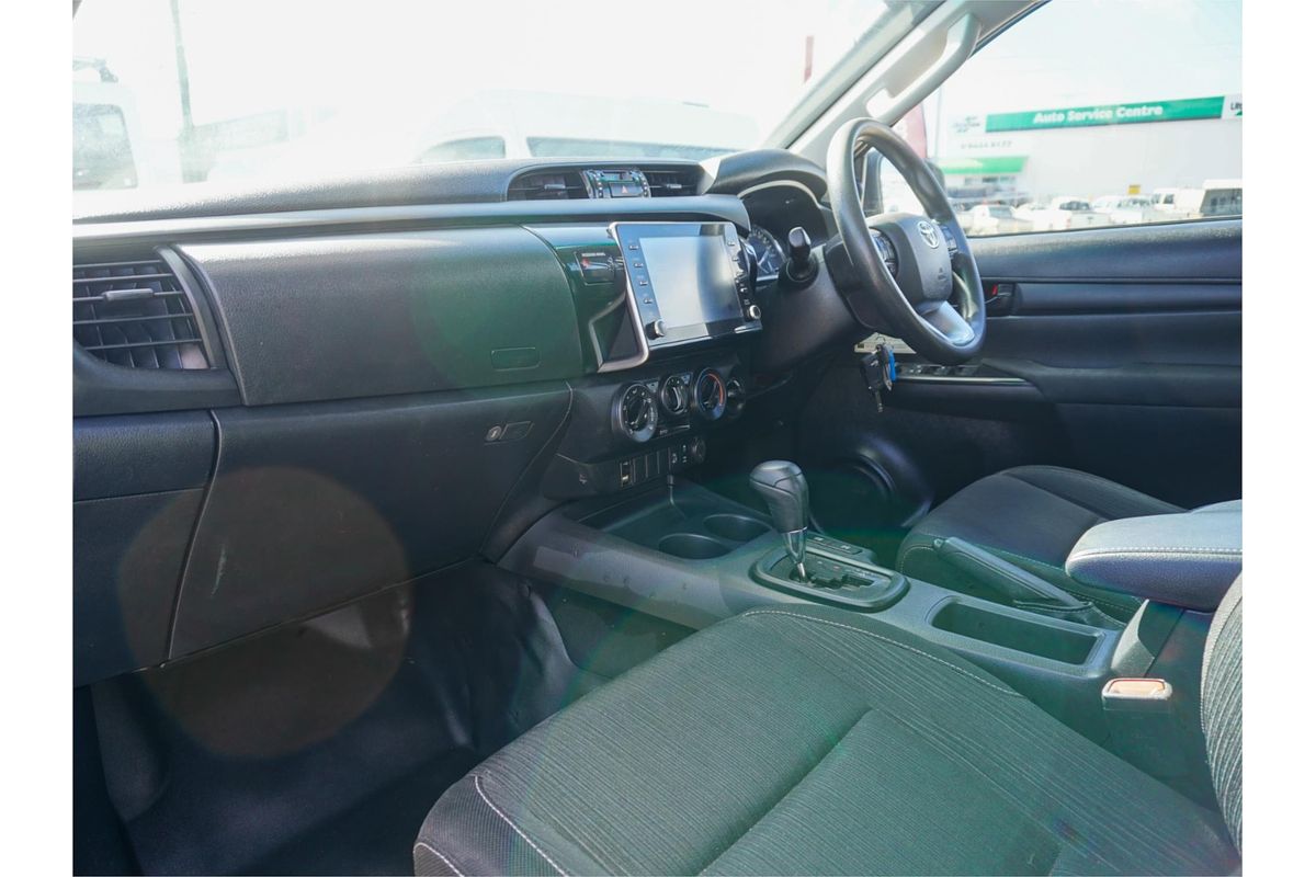2021 Toyota Hilux SR GUN126R 4X4
