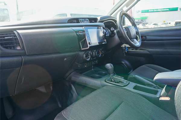 2021 Toyota Hilux SR GUN126R 4X4
