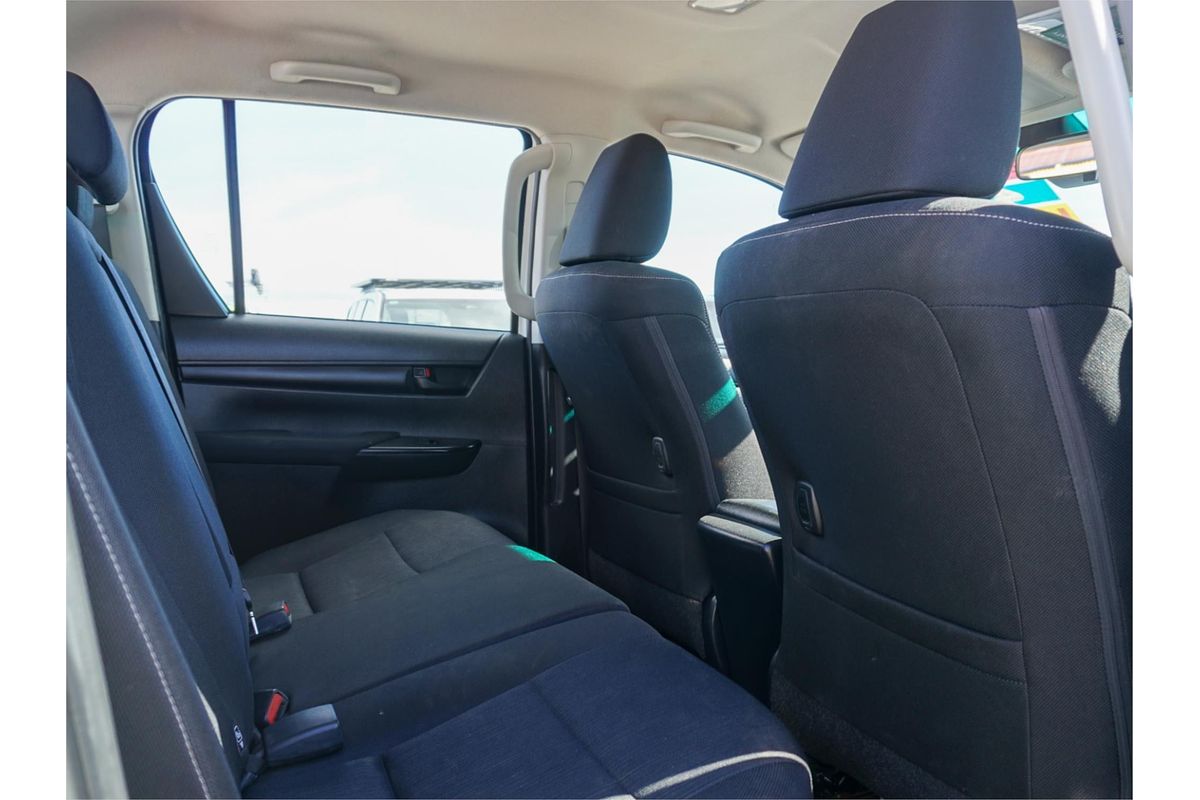 2021 Toyota Hilux SR GUN126R 4X4