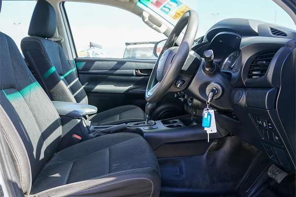 2021 Toyota Hilux SR GUN126R 4X4