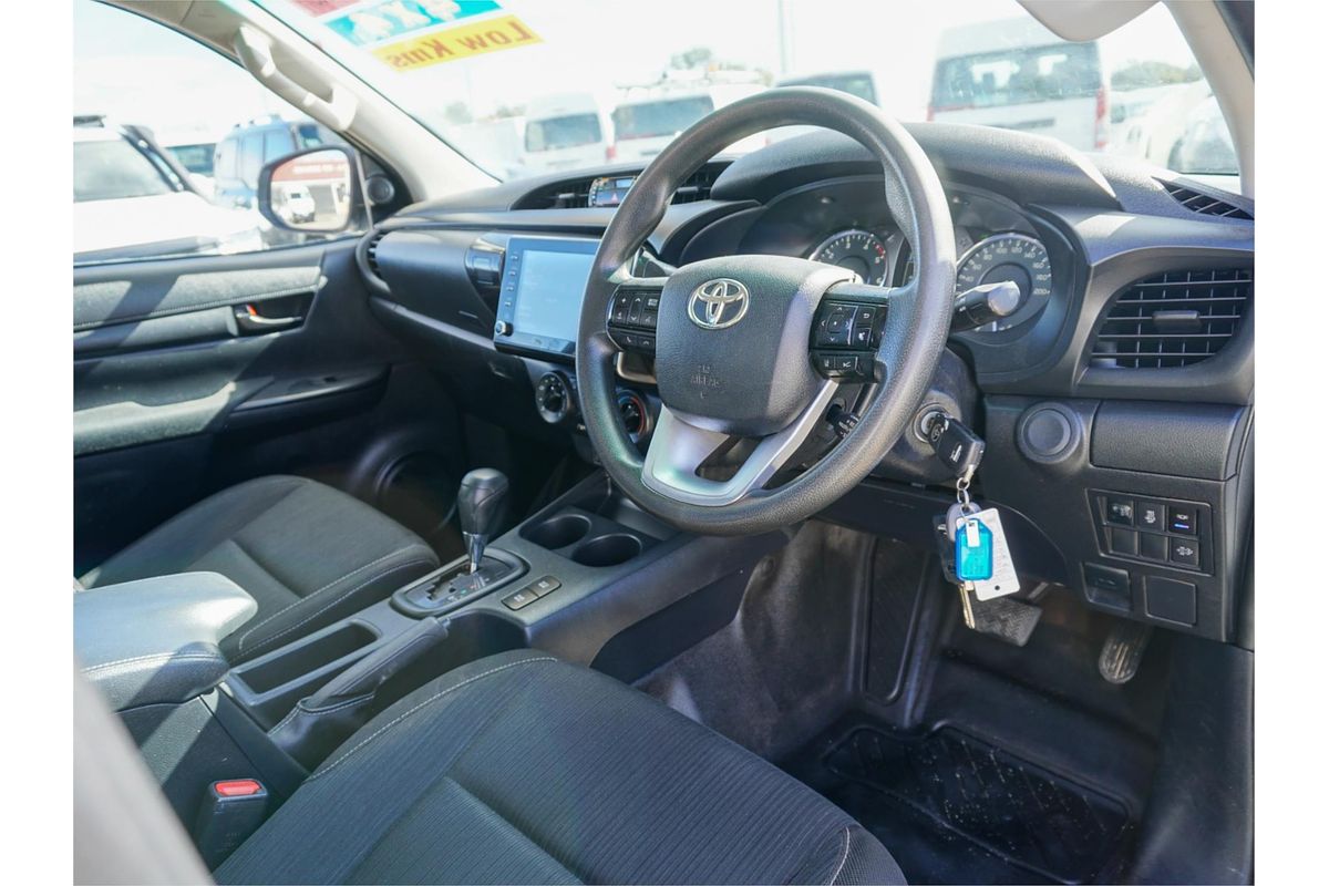 2021 Toyota Hilux SR GUN126R 4X4