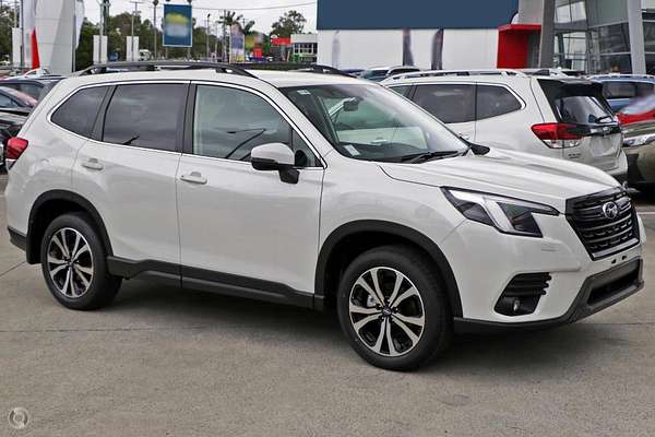 2025 Subaru Forester Premium S6