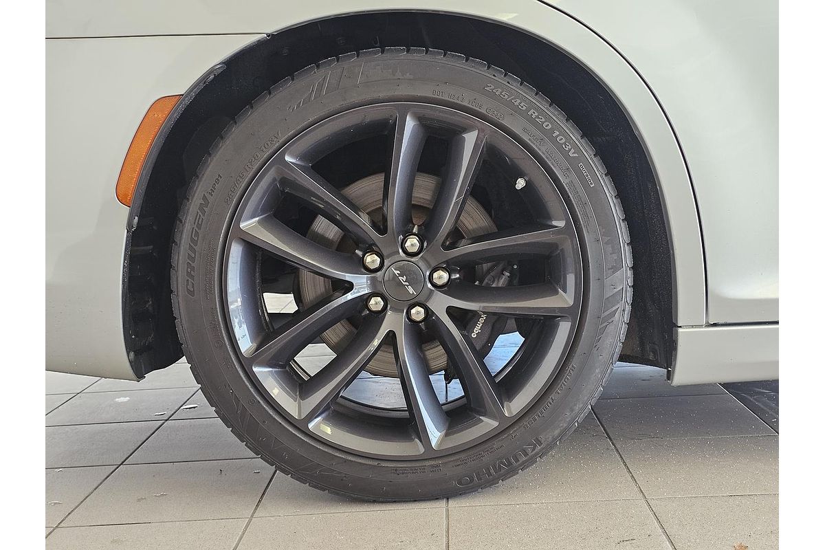 2019 Chrysler 300 SRT Core LX