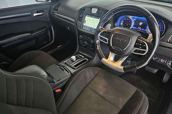2019 Chrysler 300 SRT Core LX