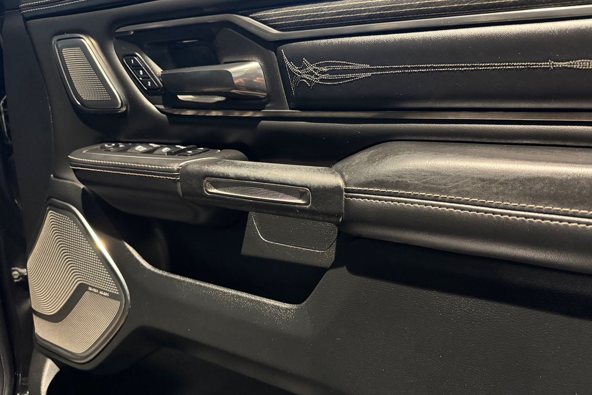 2021 RAM 1500 Laramie RamBox DT 4X4 SWB