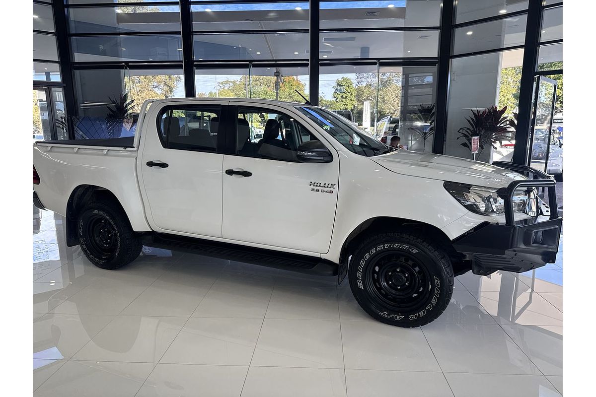 2019 Toyota Hilux SR GUN126R 4X4