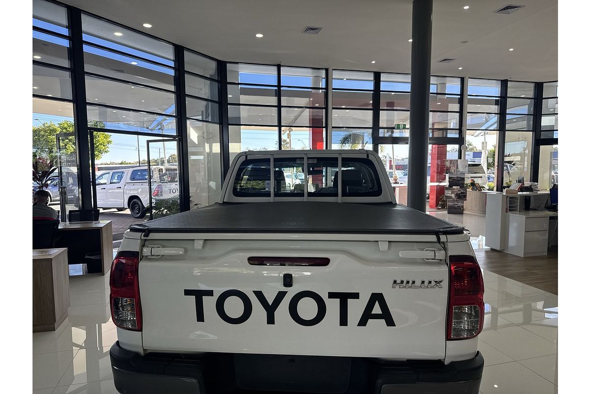 2019 Toyota Hilux SR GUN126R 4X4