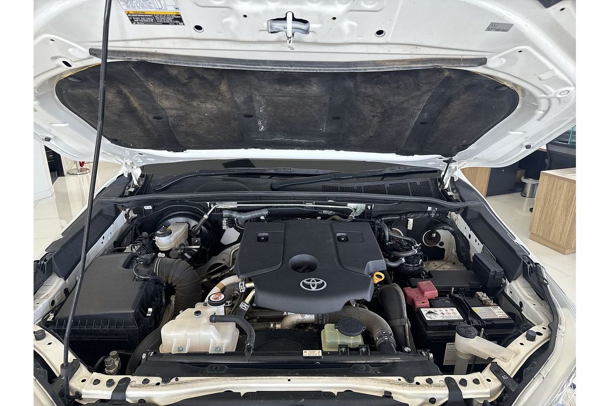 2019 Toyota Hilux SR GUN126R 4X4