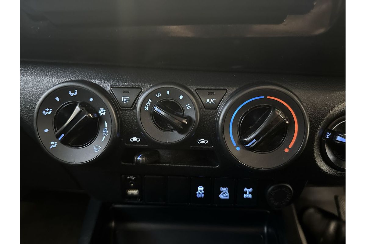 2019 Toyota Hilux SR GUN126R 4X4