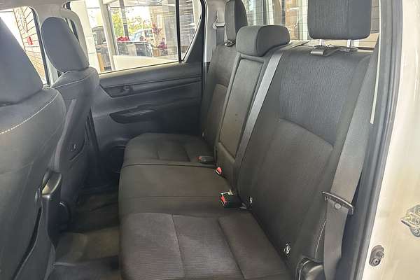 2019 Toyota Hilux SR GUN126R 4X4