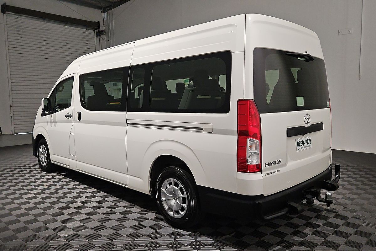 2019 Toyota Hiace Commuter GDH322R