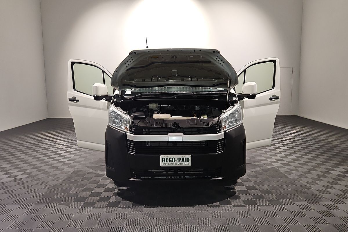 2019 Toyota Hiace Commuter GDH322R